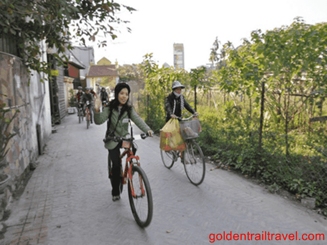 Hanoi Cycling Day Tour – Chem Tay Tuu Dong Ngac